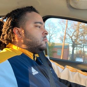 Meet your Posher, Julian